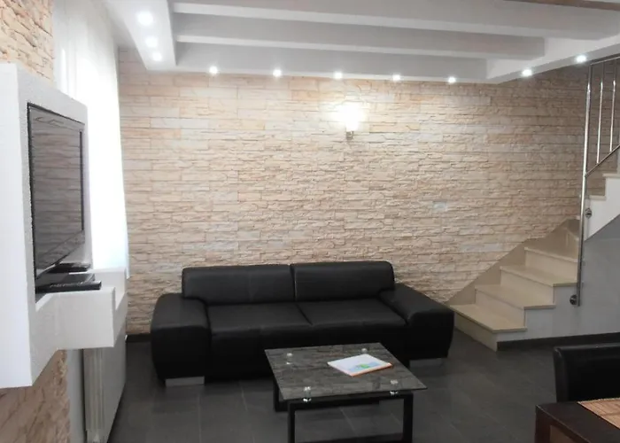 Ines 2 Apartment Pula